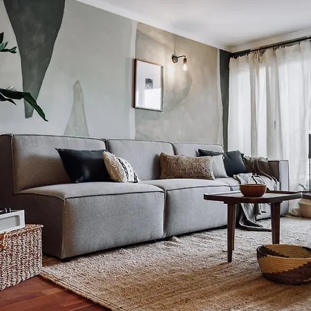 Holo - 2 Bedrooms In Eixample Dreta Apartman *
