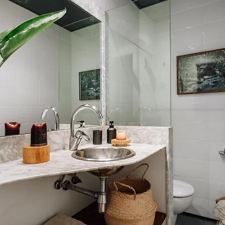 Holo - 2 Bedrooms In Eixample Dreta * Barcelone